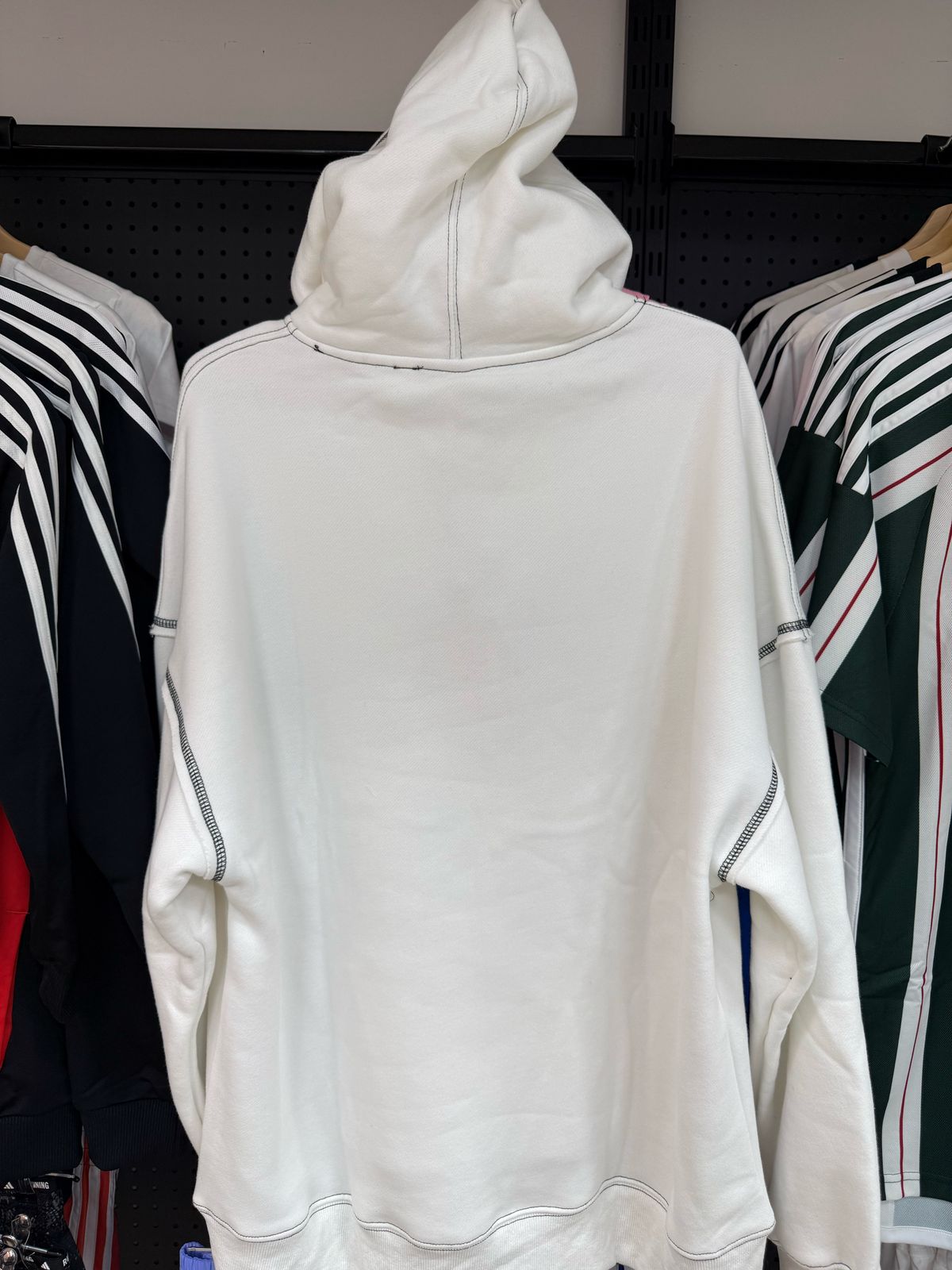 TMS001-WW233 HOODIES WHITE