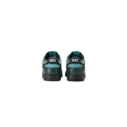 NIKE DUNK LOW RETRO SE