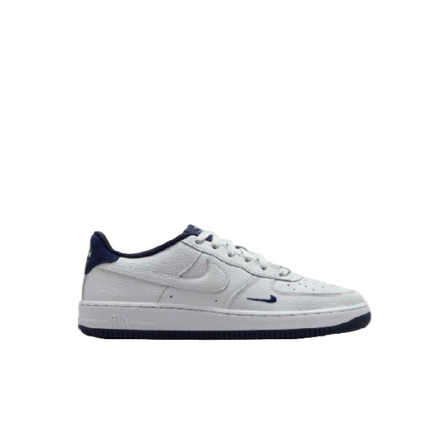 NIKE AIR FORCE 1 LV8 3 C