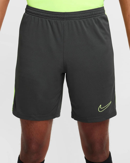 GREY NIKE SHORTS